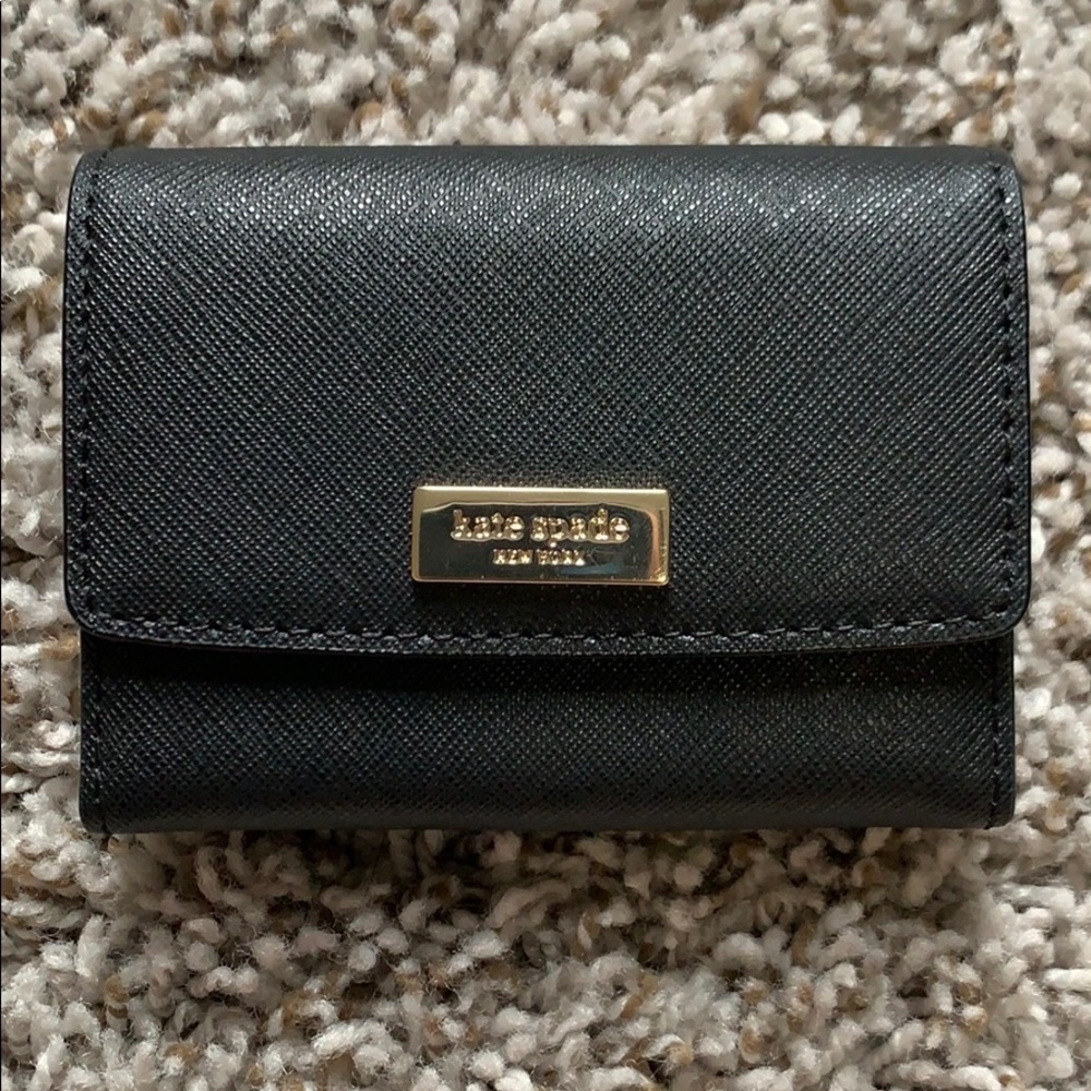 Kate spade card holder or coin purse